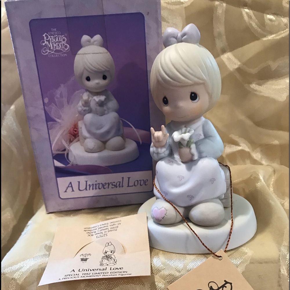 Precious Moments A Universal Love